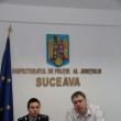 Preşedintele Fundaţiei Ana Nelu Todireanu, alături de purtătorul de cuvânt al IPJ Suceava, inspectorul principal Ionuţ Epureanu