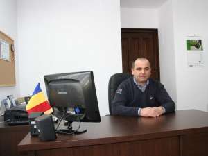 Dan Chidoveţ a precizat faptul că în al doilea mandat de primar va continua investiţiile în toate satele acestei comune