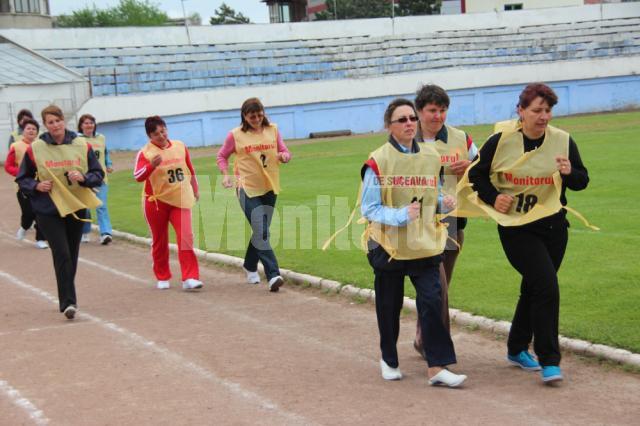 Concursul Marşul factorilor postaşi la feminin