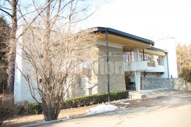 Contractul de vânzare-cumpărare a Casei de Oaspeţi a fost semnat la Bucureşti