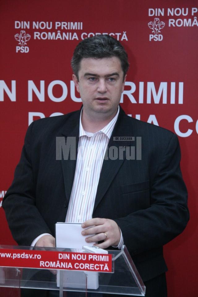 Candidatul USL pentru funcţia de preşedinte al Consiliului Judeţean Suceava, deputatul Cătălin Nechifor