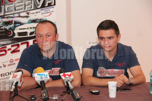 Răzvan Frăţianu şi Andrei Troaşe, doi dintre sucevenii care reprezinta judetul la Campionatul National de Drift