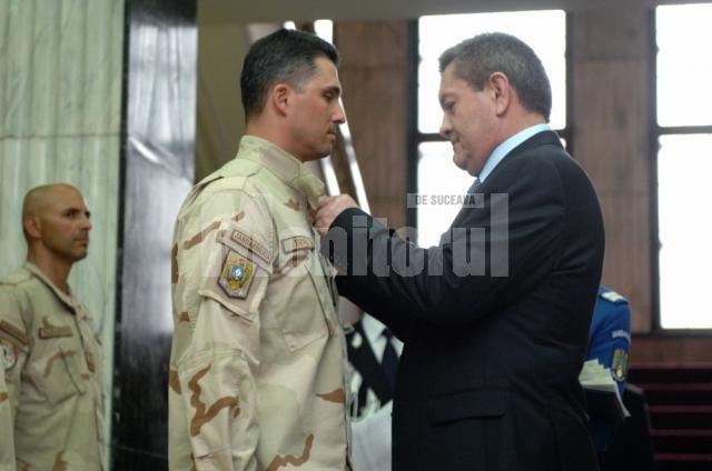 Jandarm sucevean, distins de ministrul de Interne în calitate de şef de misiune în Afganistan