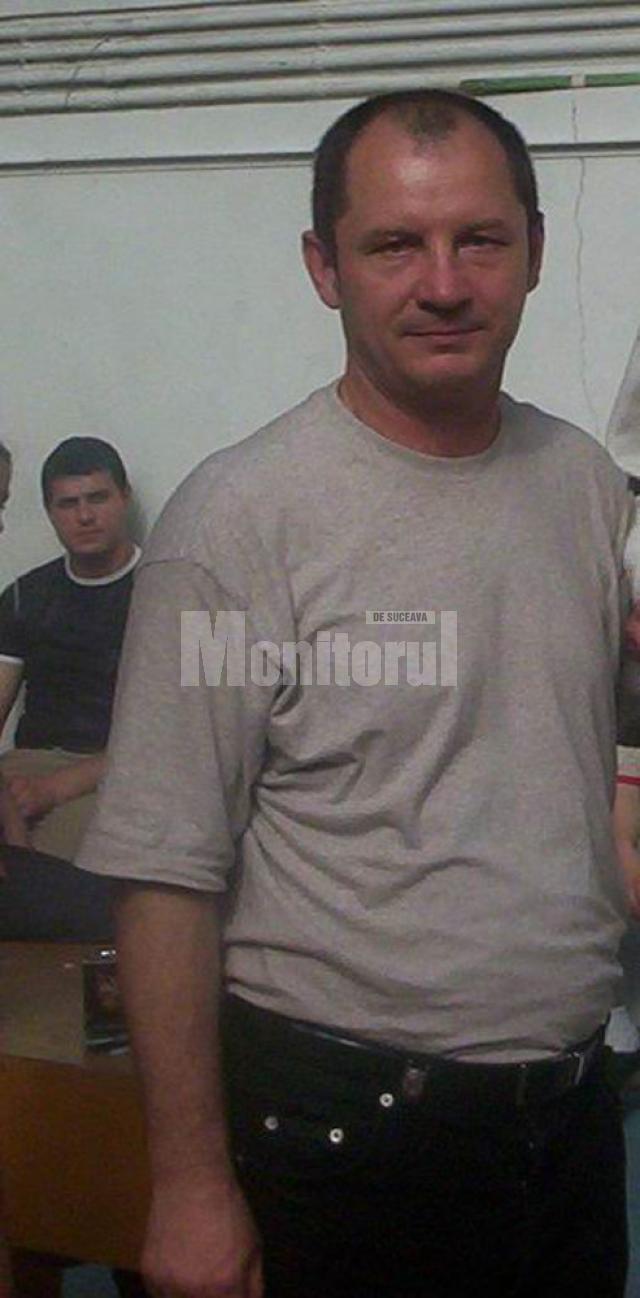 Profesorul Mihail Ciocoiu, antrenorilor judoka CSŞ Gura Humorului