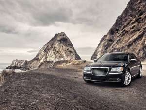 Chrysler 300 creat în stil pur american