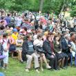 Sute de locuitori din Dumbrăveni au venit să-l susţină pe primarul Ioan Pavăl
