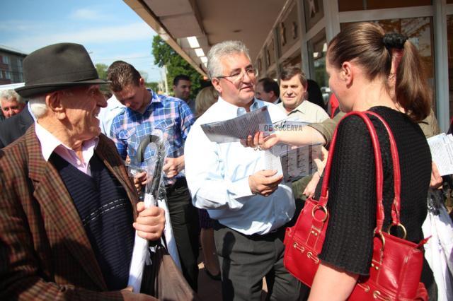 Ion Lungu s-a întâlnit cu alegatorii în zona Magazinului Bucovina