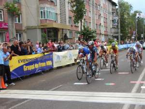 Etapa de la Suceava a turului ciclist al României s-a terminat în faţa magazinului Bucovina