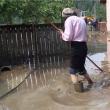 După ploile de luni noapte, 28 de gospodării şi case au fost inundate, la Valea Stânii şi Buda