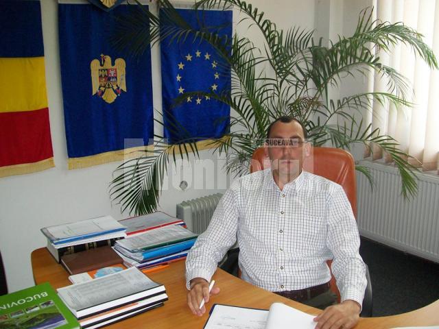 Primarul Virgil Saghin a obţinut trei proiecte europene în valoare de aproape 4 milioane de euro