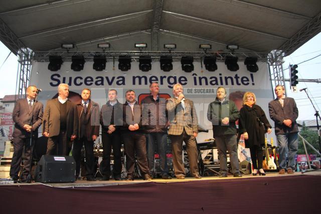 Membri din echipa de campanie a PDL Suceava