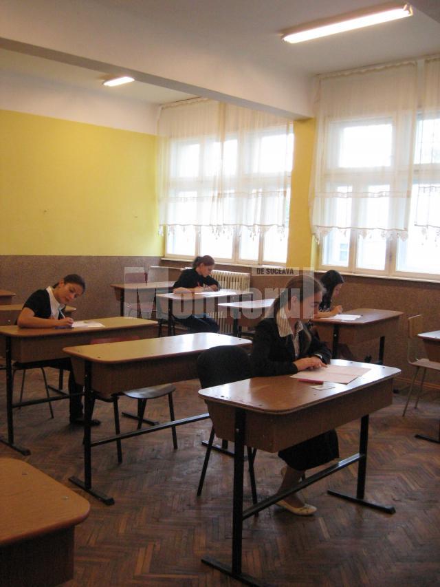 Aproape 7.000 de absolvenţi de liceu din Suceava s-au înscris la prima sesiune a bacalaureatului