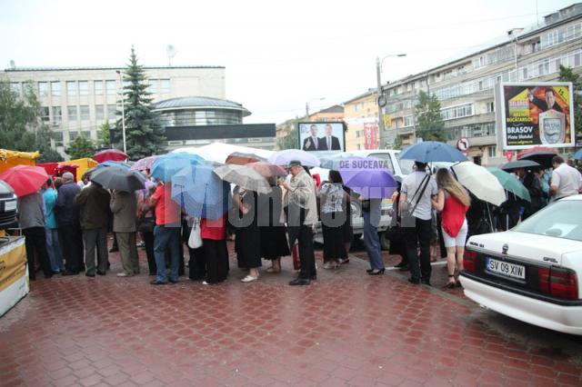 Până aseară la ora 21.00 erau înscrişi deja peste 5.000 de suceveni care au votat în municipiul Suceava
