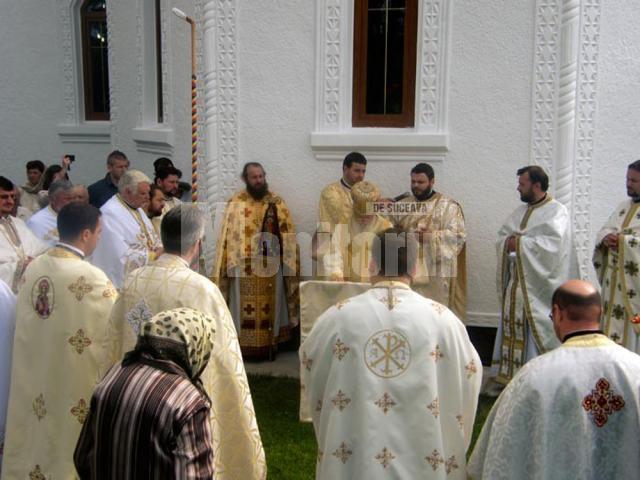 Resfinţirea Bisericii "Sfântul Nicolae" din Păltinoasa