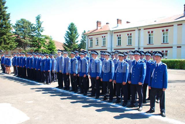 Cei 145 de absolvenţi au fost repartizaţi la unităţi de jandarmi din ţară
