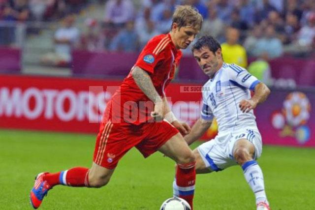 Karagounis (în alb), eroul Greciei la Euro 2012