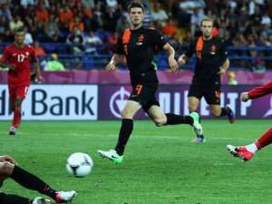 Echipa naţională a Portugaliei a învins reprezentativa Olandei şi s-a calificat în sferturile de finală