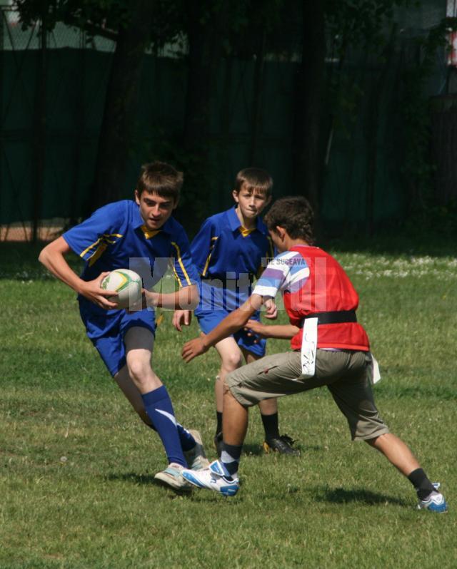 Cupa Sucevei la rugby a reunit an de an tot mai mulţi tineri