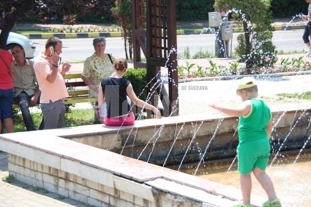 Fântânile arteziene au devenit foarte căutate pe timp de caniculă