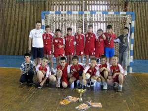 Echipa de minihandbal a LPS Suceava şi-a păstrat titlul de vicecampioană a României