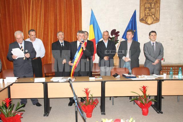 Mihaita Negura a preluat mandatul de primar al municipiului Câmpulung Moldovenesc