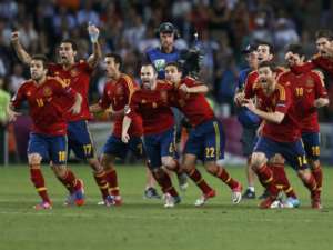 Bucuria spaniolilor după calificarea în finala Euro 2012 a fost imensă