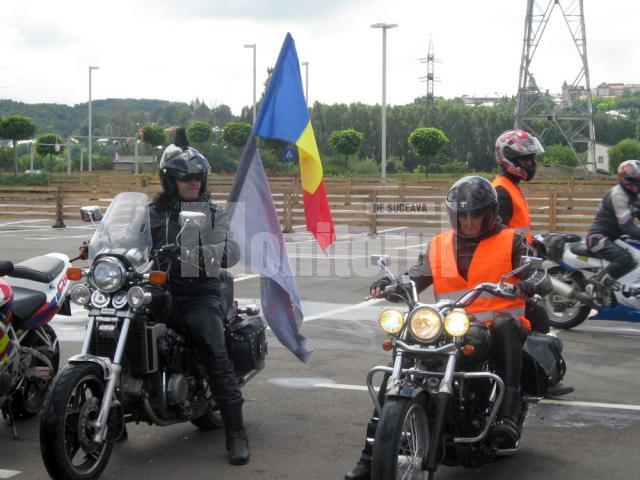 Motocicliştii vor face o paradă pe traseul Gura Humorului - Suceava şi retur, dar şi cascadorii în parcarea Iulius Mall