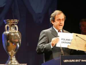 Platini i-a lăudat pe polonezi şi ucraineni pentru organizarea acestui turneu final