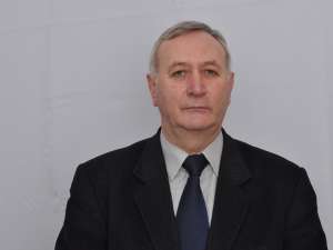 Nicu Cojocaru a mai deţinut funcţia de viceprimar în municipiul Vatra Dornei în perioada 2000-2008