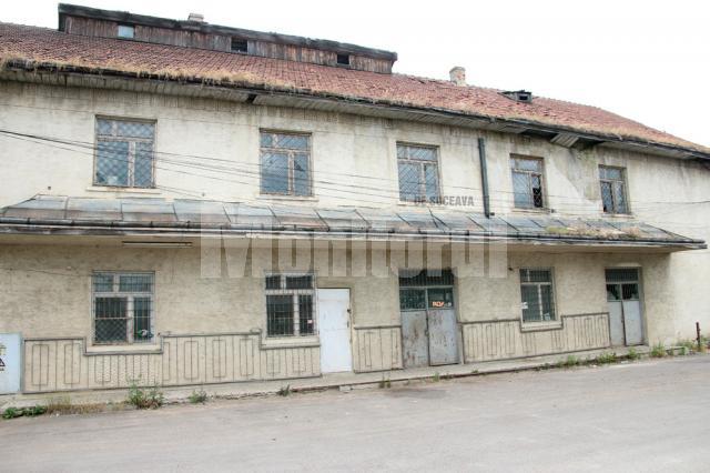 Fosta clădire a Poştei din Gara Iţcani a fost abandonată, iar în scurt timp va deveni ţinta hoţilor