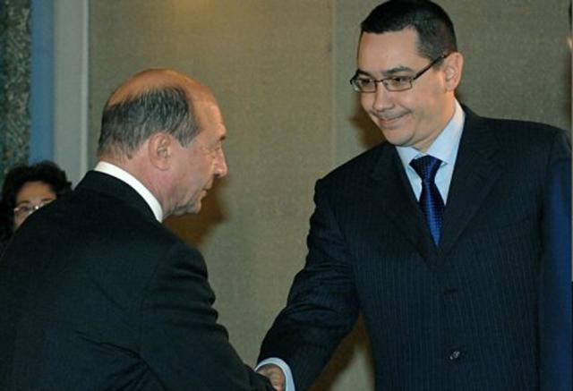 Băsescu şi Ponta au avut apoi şi un schimb de replici de aproximativ 30 de secunde