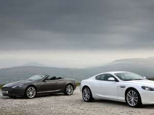 Aston Martin optimizează estetic și dinamic gama DB9