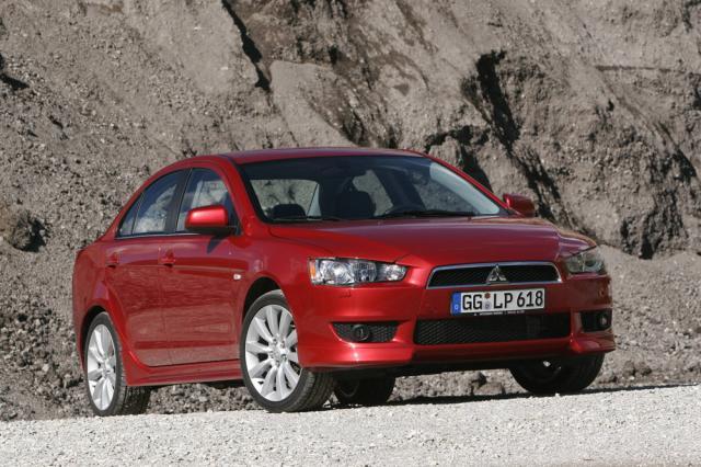 Mitsubishi Lancer dispune de tehnologie ”curată”