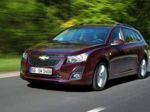 Chevrolet introduce noul Cruze Station Wagon