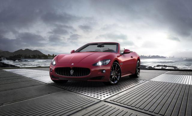 Maserati GranCabrio Sport, disponibil de la 132.770 de euro