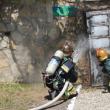 Exerciţii la baza de pregătire a pompierilor de la Siret