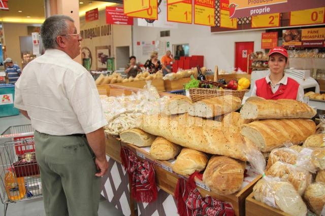 Clientul poate să îşi aleagă cantitatea de pâine pe care vrea să o cumpere