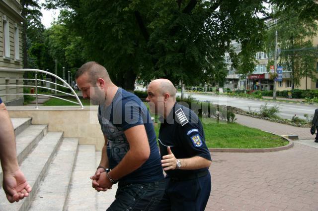 În iulie 2011, Constantin Ionel Dochiţei, din Marginea, a fost extrădat