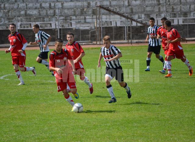 Fotbaliştii de la Sporting şi FCM Dorohoi au arătat pofta de joc în confruntarea de ieri, de pe Areni
