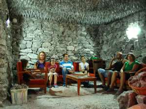 Timpul de expunere în salina de suprafaţă este de o oră, faţă de patru ore în salina de adâncime