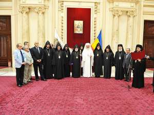 Catolicosul şi Patriarhul Suprem al Tuturor Armenilor, în vizită la Patriarhia Română