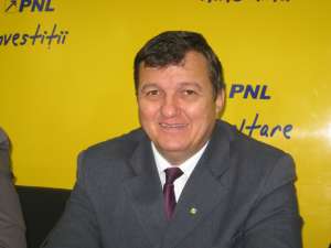 Liberalul Vasile Mocanu va prelua începând de astăzi funcţia de director al Oficiului Judeţean de Cadastru şi Publicitate Imobiliară