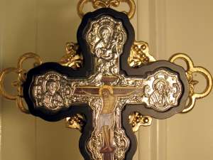 Mâine este sărbătoarea Înălţarea Sfintei Cruci