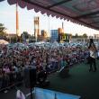 Andra a susţinut miercuri un concert în parcarea Shopping City Suceava