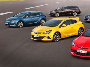 Opel Astra are acum o gamă completă