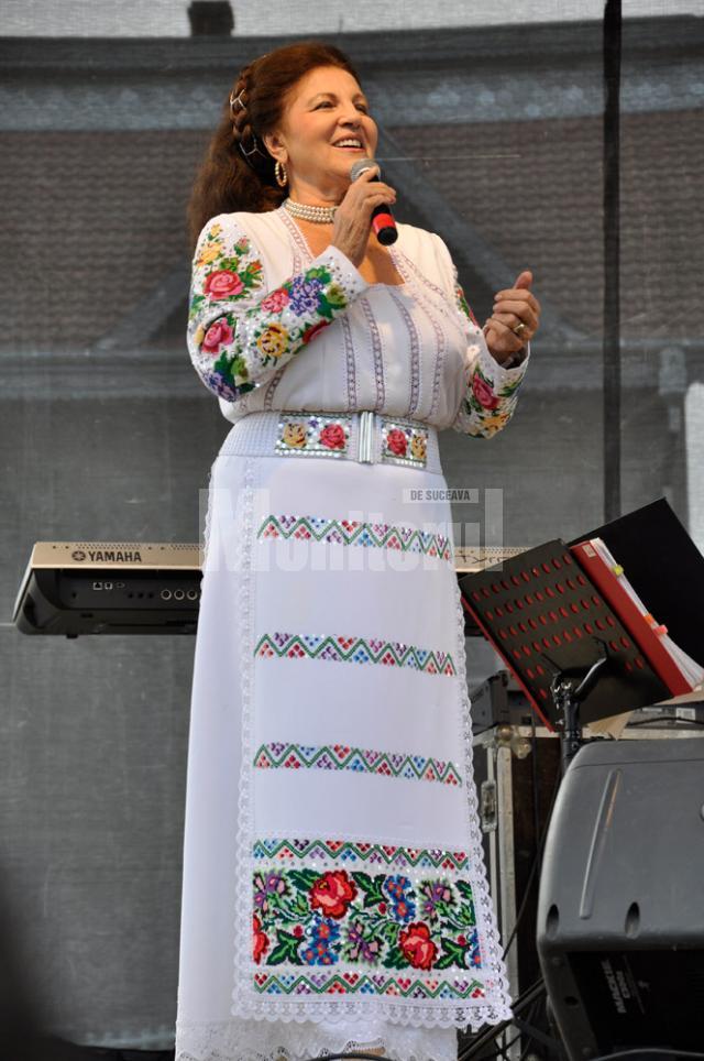 Irina Loghin, urmărită în concert de sute de pătrăuţeni