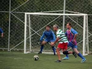 Campionatului Judeţean de minifotbal pentru old-boys „Ambro” a debutat marţi seară