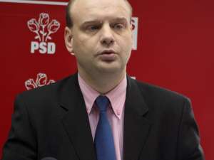 Biroul Politic al Organizaţiei PSD Fălticeni a validat, joi seara, candidatura lui Ovidiu Donţu pentru funcţia de senator în Colegiul de Senat Fălticeni