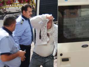Florin Constantin Lungu rămâne în arestul Poliţiei Suceava, mandatul de arestare preventivă fiind prelungit ieri cu 27 de zile