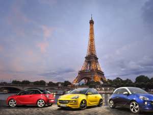 Opel prezintă la Paris prima colecție de modele Adam